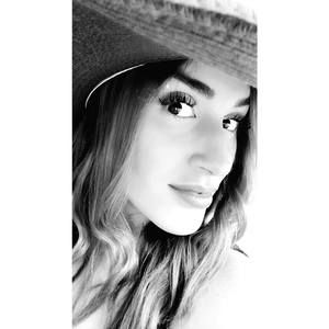 Meet your Posher, Ellery